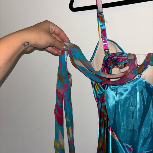 Vintage 2000’s colorful and flowy floral y2k prom dress/gown - Picture 6 of 8